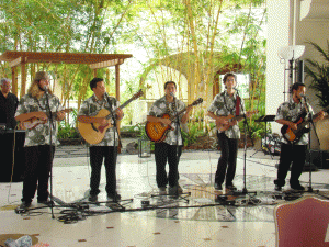 UH Maui College Institute of Hawaiian Music students perform