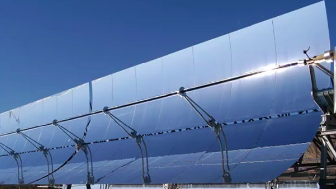concentrated solar power plant panels