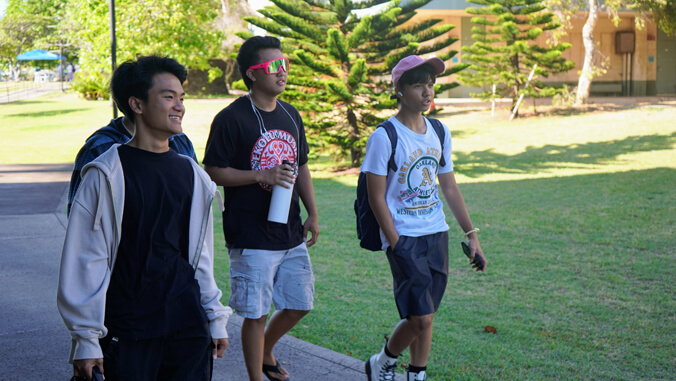 Students walking on U H Maui College campus