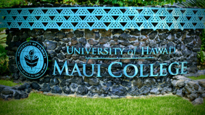 University of Hawaii Maui College sign on rock wall