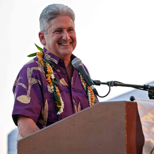 Lassner behind podium